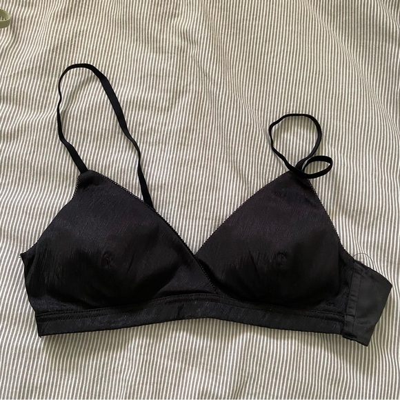 Bralette - 4 Bundle Size S / 34-36 A/B - Picture 5 of 9